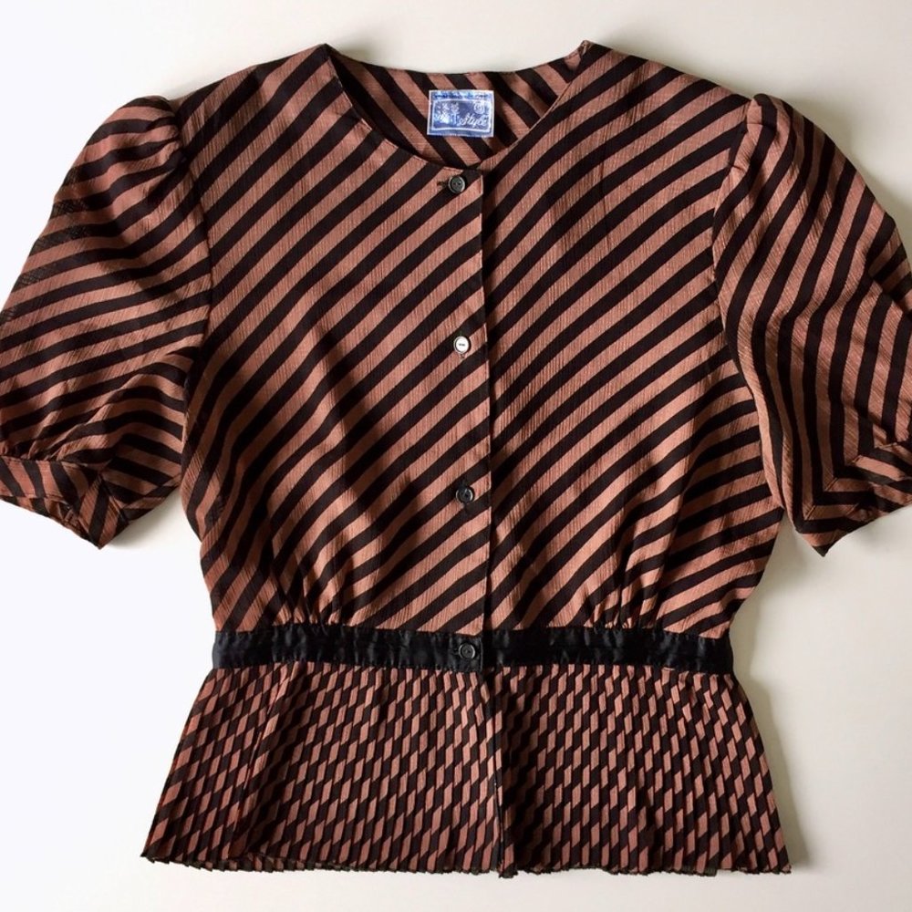 Vintage - Pleated Peplum Blouse with Metallic Stripes - XS/S